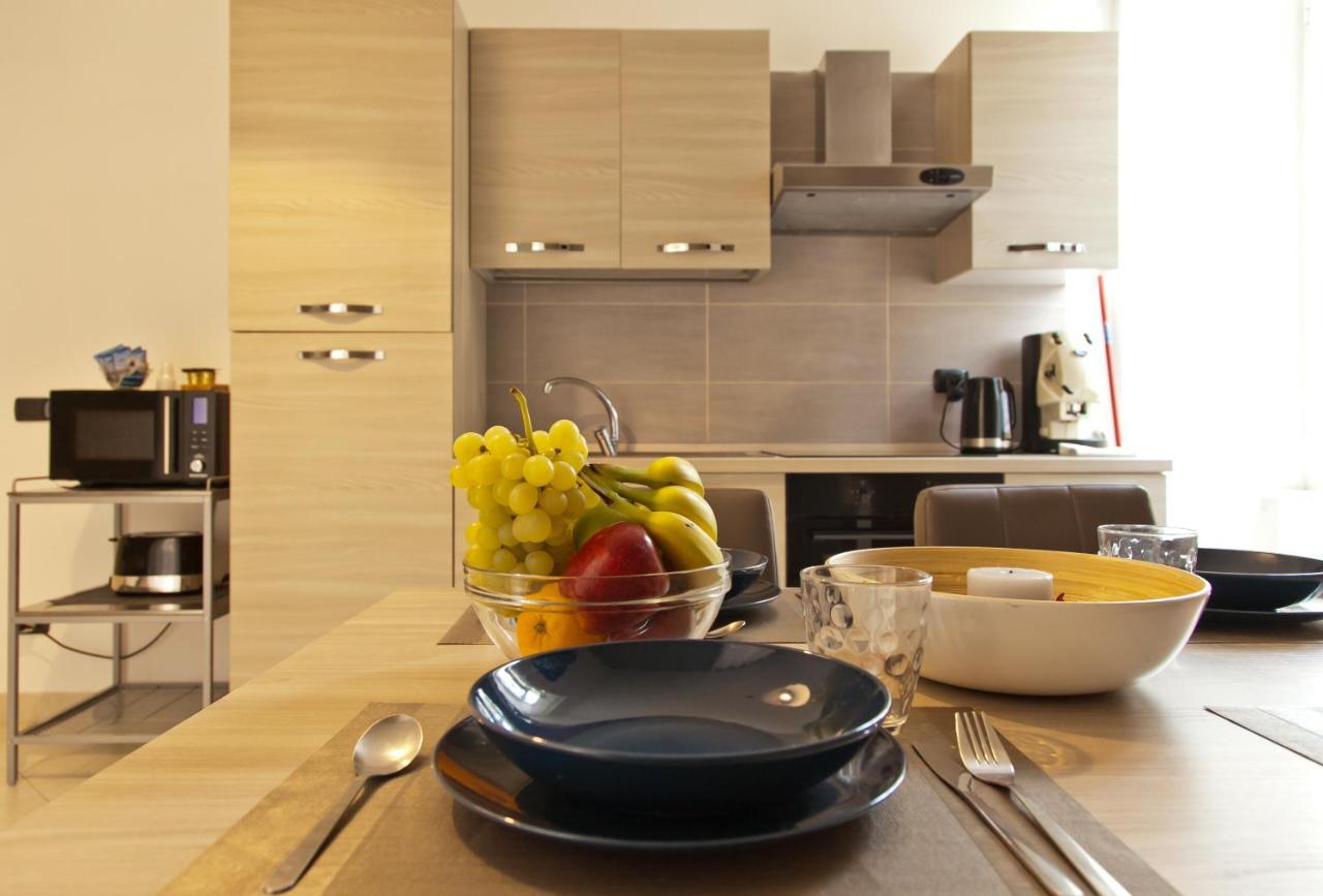 Le Corti Di Napoli Apartments Kültér fotó