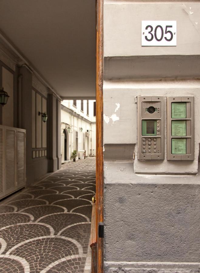Le Corti Di Napoli Apartments Kültér fotó